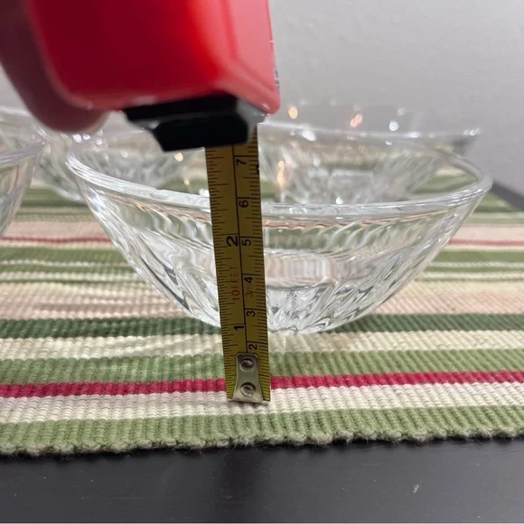 Vintage Cut Glass Dessert Bowls SET of 4- Starburst Pattern - Picture 8 of 15